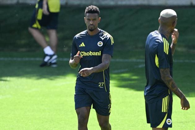 Ahead of the Dinamo Zagreb v Fenerbahce - UEFA Europa League ISTANBUL, TURKIYE - SEPTEMBER 23: Nelson Semedo of Fenerbahce attends the training session ahead of the UEFA Europa League first week match between Dinamo Zagreb and Fenerbahce at Can Bartu Facilities in Istanbul, Turkiye on September 23, 2025. Ahmet Okatali Anadolu Istanbul Turkey. Editorial use only. Please get in touch for any other usage.  Copyright: x2025xAnadoluxAhmetxOkatalix