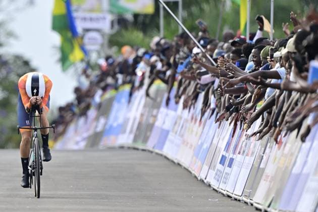 Dutch Michiel Mouris crosses the finish line of the Men Junior Individual Time Trial race (22,6km) at the cycling road world championships, in Kigali, Rwanda, Tuesday 23 September 2025. The 2025 UCI Road World Championships take place from 21 to 28 September in Kigali, Rwanda. DIRKxWAEM  x135079054x