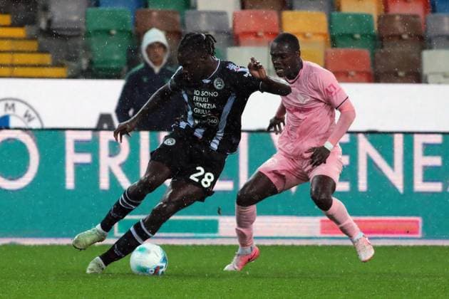 Udinese s Oumar Solet during the Frecciarossa Italian Cup 2025 2026 soccer match between Udinese and Palermo at Stadio Bluenergy in Udine , North Italy , Tuesday , September 23, 2025. - Soccer  Copyright: xAndreaxBressanutti LaPressex