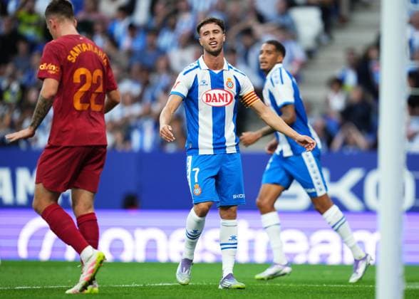ESP: RCD Espanyol - Valencia CF. La Liga EA Sports. Date 6 Javi Puado of RCD Espanyol during the La Liga EA Sports match between RCD Espanyol and Valencia CF played at RCDE Stadium on September 23, 2025 in Barcelona, Spain. kpng Copyright: xBaguxBlancox xPRESSINx PS_240923_esp_val_25262408
