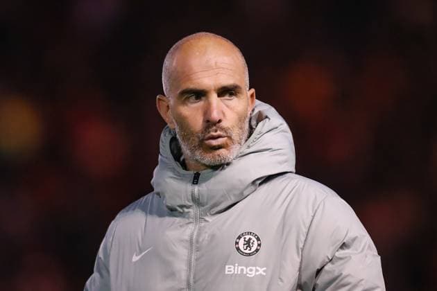 Lincoln City FC v Chelsea FC, Carabao Cup Enzo Maresca Manager Of Chelsea during the Lincoln City FC v Chelsea FC Carabao Cup Round 3 match at the LNER Stadium, Lincoln, England, United Kingdom on 23 September 2025 Credit: Lee Keuneke Every Second Media Editorial use only. All images are copyright Every Second Media Limited. No images may be reproduced without prior permission. All rights reserved. Premier League and Football League images are subject to licensing agreements with Football DataCo Limited. see https: www.football-dataco.com Copyright: xIMAGO EveryxSecondxMediax ESM-1594-0014 LeexKeunekex xEveryxSecondxMediax