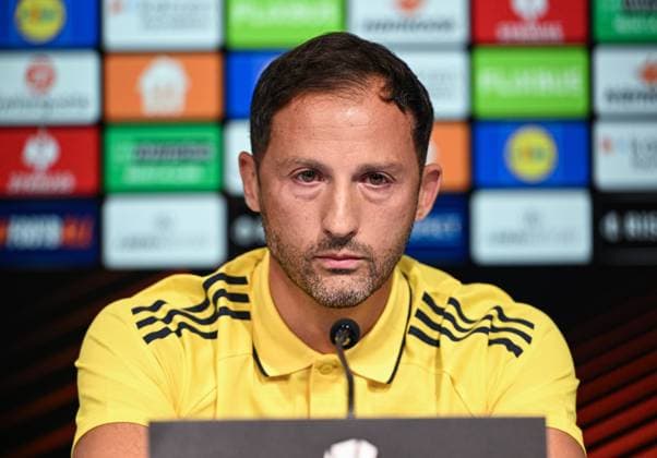 Ahead of the Dinamo Zagreb v Fenerbahce - UEFA Europa League ZAGREB, CROATIA - SEPTEMBER 23: Fenerbahce’s head coach Domenico Tedesco speaks during a press conference, PK, Pressekonferenz at Maksimir Stadium ahead of the UEFA Europa League group stage week 1 match against Dinamo Zagreb in Zagreb, Croatia, on September 23, 2025. Elif Ozturk Anadolu Zagreb Croatia. Editorial use only. Please get in touch for any other usage.  Copyright: x2025xAnadoluxElifxOzturkx
