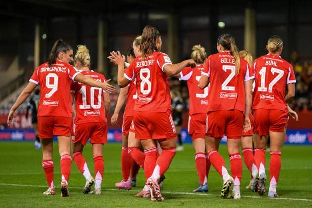 Fußball, Google Pixel Frauen Bundesliga, 20250923, FC Bayern München - SC Freiburg. Im Bild Bayern Torjubel bejubelt Jubel Tor 2:0. München FC Bayern Campus Bayern Deutschland Copyright: Passion2Press MarkusxFischerx
