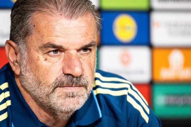 September 23, 2025, Sevilla, Spain, Spain: Ange POSTECOGLOU of Nottingham Forest during a Nottingham Forest press conference, PK, Pressekonferenz at Estadio La Cartuja on September 23, 2025 in Sevilla, Spain. Rafael Roman Sevilla Spain - ZUMAm308 20250923_zsp_m308_010 Copyright: xMatthieuxMirvillex