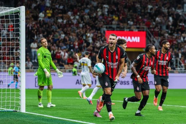 AC Milan vs US Lecce - Coppa Italia 2025 26 - 23 09 2025 Santiago Gimenez of AC Milan celebrates after scoring a goal during Coppa Italia 2025 26 football match between AC Milan and US Lecce at San Siro Stadium Copyright: xBEAUTIFULxSPORTS Carabellix
