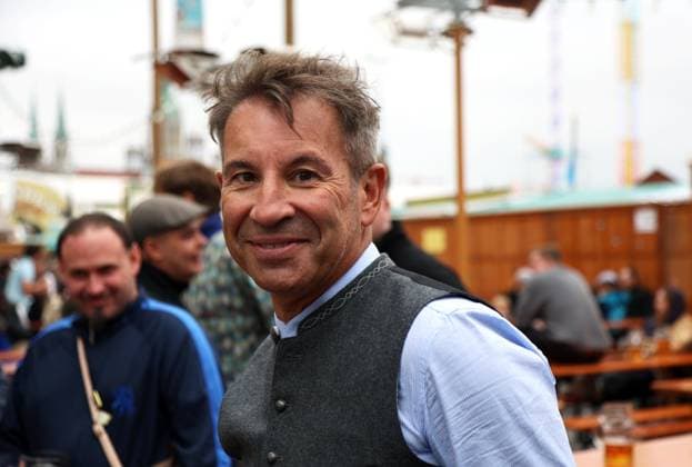 Fussball, Herren, 3.Liga, Saison 2025 2026, TSV 1860 München, offizieller Wiesnbesuch, Hacker-Festzelt Gernot Mang, Präsident (TSV 1860 München) Kopf, Portrait