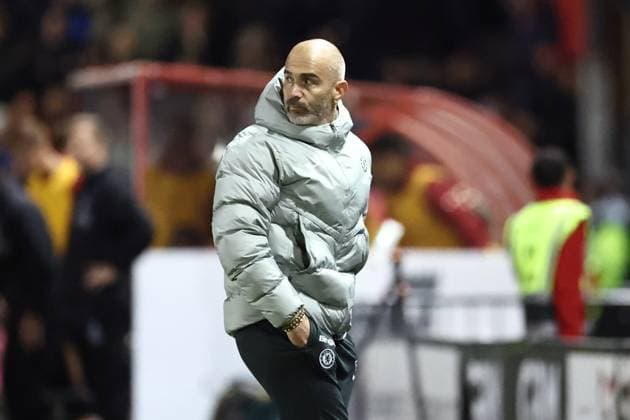 Lincoln City v Chelsea EFL Cup 23 09 2025. Chelsea Head Coach Enzo Maresca during the EFL Cup match between Lincoln City and Chelsea at Sincil Bank, Lincoln, United Kingdom on 23 September 2025. Lincoln Sincil Bank Lincs United Kingdom Editorial use only DataCo restrictions apply See www.football-dataco.com , Copyright: xJohnxMallettx PSI-22888-0055