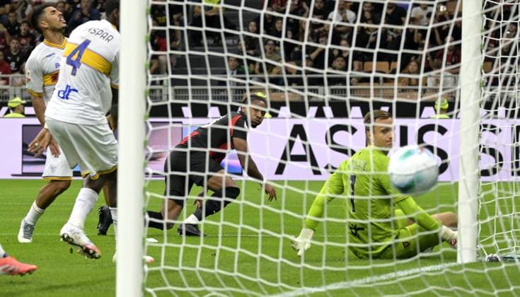 Foto IPP Paolo Bona Milano 23 09 2025 Coppa Italia di Calcio stagione 2025 2026 partita Milan-Lecce Nella foto Christopher Nkunku segna il gol del 2-0 Italy Photo Press Worldwide Copyright italy Italy ITALY  Copyright: xR4924_italyphotopressx