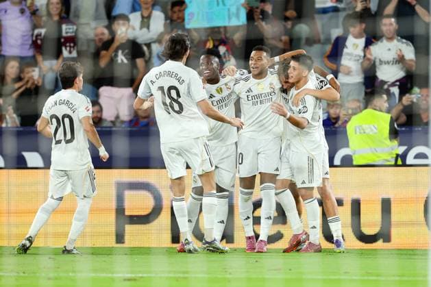 September 23, 2025, Valencia, Valencia, SPAIN: Kylian Mbappe of Real Madrid CF celebrates a goal during the Spanish League, LaLiga EA Sports, football match played between Levante UD and Real Madrid at Ciudad de Valencia stadium on September 23, 2025, in Valencia, Spain. Valencia SPAIN - ZUMAa181 20250923_zaa_a181_351 Copyright: xIrinaxR.xHipolitox