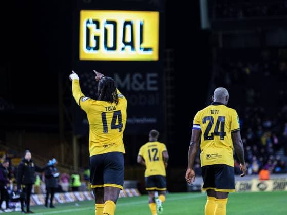 Tolu Arokodare (14 Wolves) celebrates scoring the second goal for Wolves during the Carabao Cup football match between Wolverhampton Wanderers and Everton at Molineux stadium in Wolverhampton, England  Copyright: xNataliexMincher SPPx Sportspressphoto_SPR30824