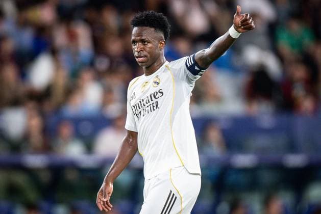 September 23, 2025, Valencia, Spain, Spain: Vinicius Junior (Jr) of Real Madrid during the LaLiga match between Levante UD and Real Madrid CF at Estadio Ciudad de Valencia on September 23, 2025 in Valencia, Spain. Omar Arnau Valencia Spain - ZUMAm308 20250923_zsp_m308_038 Copyright: xMatthieuxMirvillex