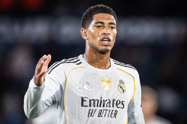 September 23, 2025, Valencia, Spain, Spain: Jude BELLINGHAM of Real Madrid during the LaLiga match between Levante UD and Real Madrid CF at Estadio Ciudad de Valencia on September 23, 2025 in Valencia, Spain. Omar Arnau Valencia Spain - ZUMAm308 20250923_zsp_m308_041 Copyright: xMatthieuxMirvillex