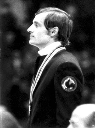 Ski alpin U.B.z. Jean-Claude Killy (Frankreich) bei einer Siegerehrung 1960er !ACHTUNG AUFNAHMEDATUM GESCHÄTZT! *** Ski Alpine u B Z Jean Claude Killy France at a Award Ceremony 1960 ATTENTION date estimated !ACHTUNG AUFNAHMEDATUM GESCHÄTZT!