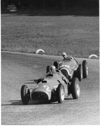 Groï¬‚er Preis von Italien in Monza Ascari gewinnt, Fangio ist ihm dicht auf den Fersen. 20.09.1951