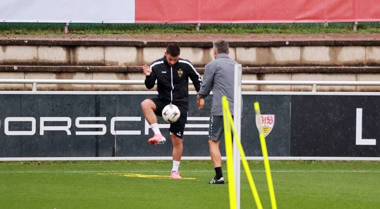 20.09.25 VfB Stuttgart Training Deutschland, Stuttgart, 24.09.2025, Fussball, Bundesliga, VfB Stuttgart Training: Deniz Undav.