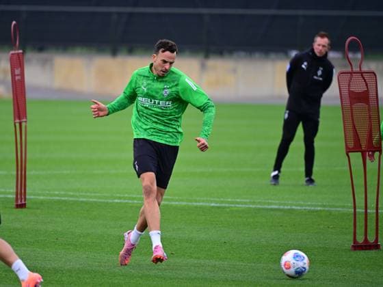 24.09.2025; Moenchengladbach; Fussball, Herren, Saison 2025 2026, Training Borussia Moenchengladbach Haris Tabakovic (Gladbach) DFL regulations prohibit any use of photographs as image sequences and or quasi-video. Borussia-Park NRW Deutschland