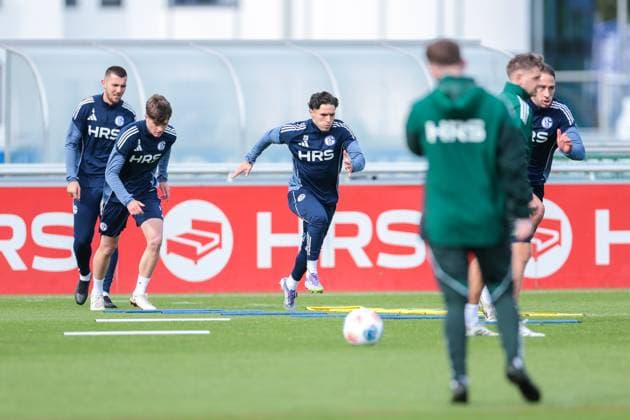 24.09.2025, Fussball, Saison 2025 2026, Training FC Schalke 04, Soufiane El-Faouzi (FC Schalke 04), Gelsenkirchen Trainingsgelände FC Schalke 04 NRW Deutschland xRHR-FOTO YYx Copyright: RHR-FOTOx RHR-FOTO YY