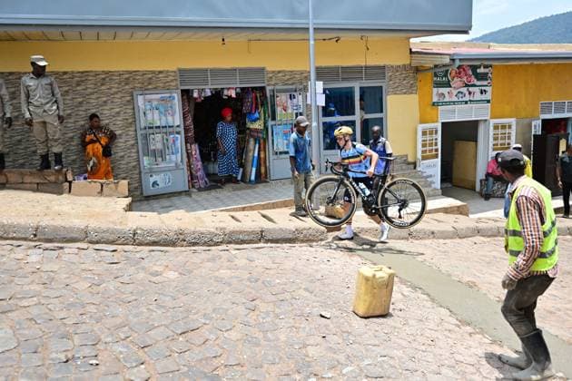 Belgian Remco Evenepoel pictured in action on a cobblestone road during a training session at the track of the cycling road World Championships, in Kigali, Rwanda, Wednesday 24 September 2025. The 2025 UCI Road World Championships take place from 21 to 28 September in Kigali, Rwanda. DIRKxWAEM  x135152355x