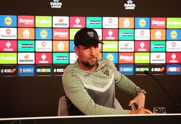 24.09.2025, Deutschland, Stuttgart, Fußball UEFA Europa League, VfB Stuttgart Pressekonferenz, VfB Trainer Sebastian Hoeneß