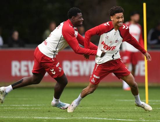 24.09.2025, xophax, Fussball , 1.FC Köln 1.FC Köln, Fussball-Bundesliga Saison 2025 2026 , Training Ragnar Ache, links und Nilas Yacobi , rechts ( beide 1.FC Köln) (DFL DFB REGULATIONS PROHIBIT ANY USE OF PHOTOGRAPHS as IMAGE SEQUENCES and or QUASI-VIDEO) Köln