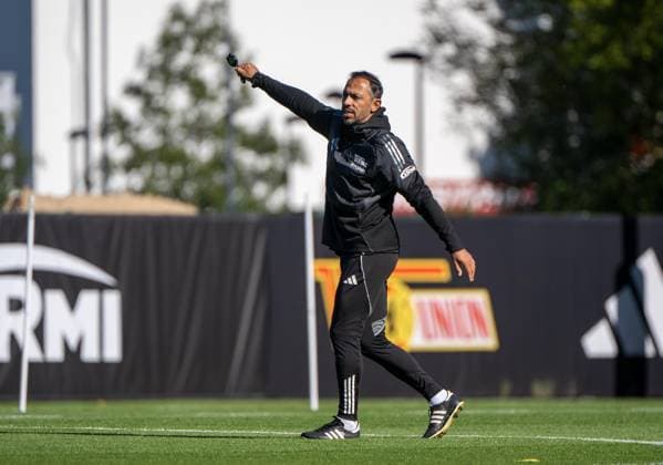 Fußball, Herren, Saison 2025 2026, 1. Bundesliga, 1. FC Union Berlin, Training, Co-Trainer Danilo de Souza (1. FC Union Berlin), 24.09. 2025, Copyright: xMatthiasxKochx