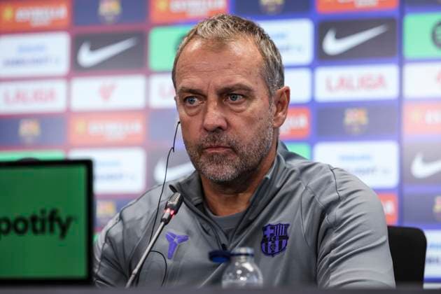 September 24, 2025, Sant Joan Despi, Barcelona, SPAIN: Hansi Flick, head coach of FC Barcelona, Barca attends his press conference, PK, Pressekonferenz during the training day of FC Barcelona ahead the Spanish League, La Liga EA Sports, football match against Real Oviedo at Ciudad Esportiva Joan Gamper on September 24, 2025 in Sant Joan Despi, Barcelona, Spain. Sant Joan Despi SPAIN - ZUMAa181 20250924_zaa_a181_029 Copyright: xJavierxBorregox