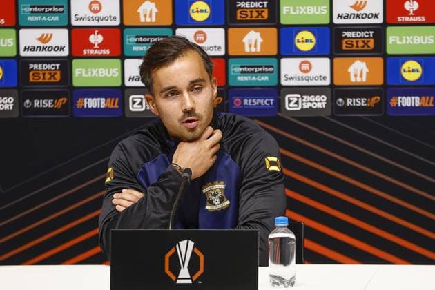 DEVENTER , 24-09-2025 , Stadium De Adelaarshorst , season 2025 2026 , UEFA Europa League League phase . press conference, PK, Pressekonferenz and training before the Europa League match between Go Ahead Eagles and FCSB, Picture shows GA Eagles player Mats Deijl Press conference and training before Go Ahead Eagles - FCSB  x31173213x Copyright: