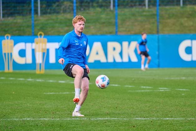 24.09.2025, Fußball, Herren, 2.BL, Saison 2025 2026, Training Holstein Kiel Robert Wagner Kiel, Projensdorf Projensdorf, Trainigsplatz, Kuns Schleswig-Holstein Deutschland