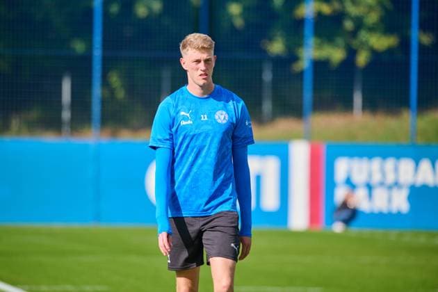 24.09.2025, Fußball, Herren, 2.BL, Saison 2025 2026, Training Holstein Kiel Alexander Bernhardsson Kiel, Projensdorf Projensdorf, Trainigsplatz, Kuns Schleswig-Holstein Deutschland