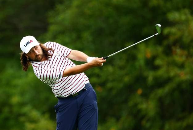 Noah Kahan of Team USA during the Celebrity All-Star match. 2025 Ryder Cup, Celebrity Match, Golf, Bethpage Black Golf Course, New York, USA - 24 Sep 2025New York Bethpage Black Golf Course New York (NY) United States of America EDITORIAL USE ONLY No use with unauthorised audio, video, data, fixture lists, club league logos or live services. Online in-match use limited to 120 images, no video emulation. No use in betting, games or single club league player publications. Copyright: xJamesxMarsh Shutterstockx 15500192bd