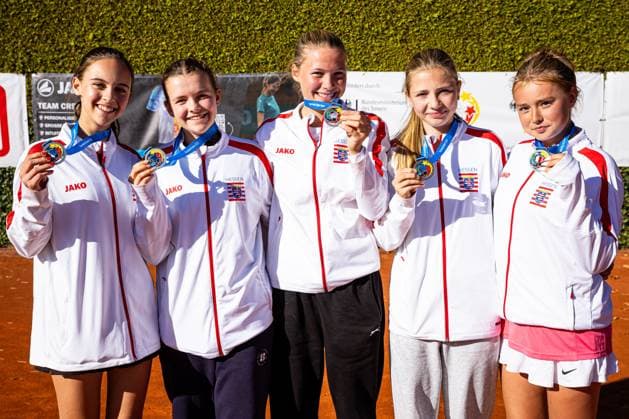 2. Platz: Hessen - Altkönigschule Kronberg, Jugend trainiert für Olympia - Herbstfinale Tennis 2025, Berlin, TC 1899 Blau-Weiss Berlin e.V., 24.09.2025, Copyright: xClaudioxGärtnerx