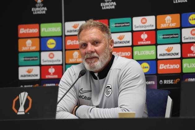 Genk s head coach Thorsten Fink pictured at a press conference, PK, Pressekonferenz of Belgian soccer team KRC Genk, in Glasgow, United Kingdom, on Wednesday 24 September 2025. The team will play the Scottish team Rangers FC on Thursday, first game (out of 8) in the league phase of the UEFA Europa League competition. STEVE WELSH StevexWelsh  x135175830x