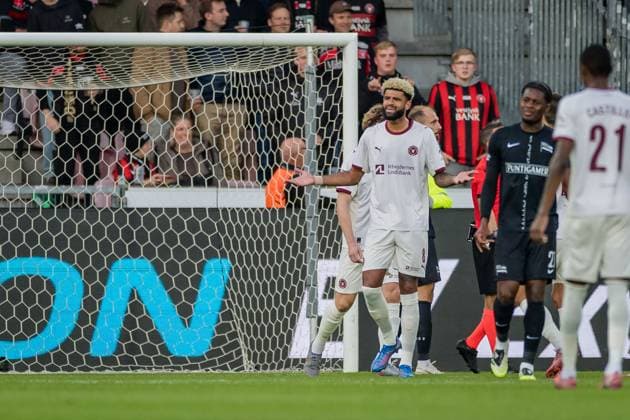 SOCCER - UEFA EL, Midtjylland vs Sturm HERNING,DENMARK,24.SEP.25 - SOCCER - UEFA Europa League, FC Midtjylland vs SK Sturm Graz. Image shows the disappointment of Philip Billing (Midtjylland).  GEPAxpictures xMatthiasxTrinkl