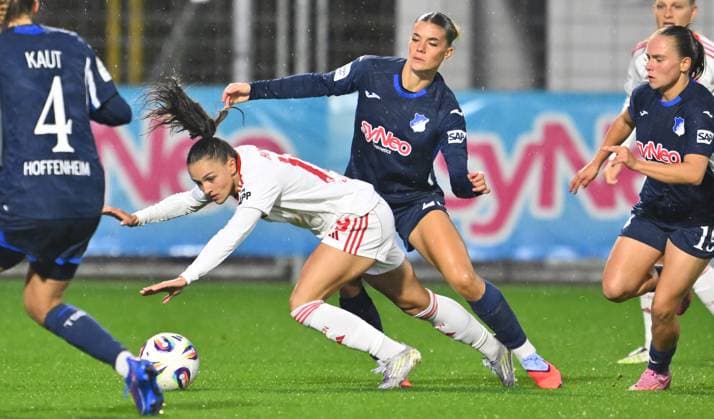 24.09.2025 - Fussball - Saison 2025 2026 - 1. Google Pixel Frauen Bundesliga - 04. Spieltag: TSG Hoffenheim - 1. FC Nürnberg FCN ( Club Clubfrauen ) - Sportfoto Zink - xwoxzix - Sanja Homann (19, 1. FC Nürnberg FCN ) Selina Cerci (29, TSG Hoffenheim )