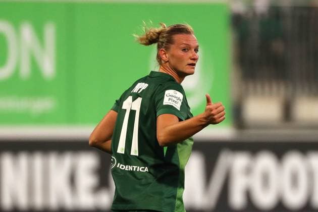 VfL - Bremen, BL Frauen Wolfsburg, 24.09.2025, FUßBALL - VfL Wolfsburg vs. SV Werder Bremen, Google Pixel Frauen-Bundesliga, Saison 2025 26. Alexandra Popp (VfL Wolfsburg) Wolfsburg