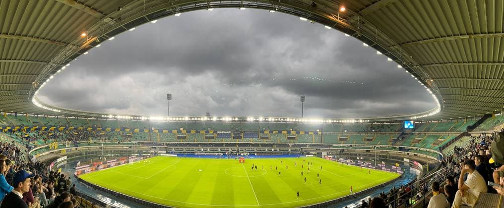 Marcantonio Bentegodi Stadium during the Italian Cup round of 16 match between Hellas Verona FC and Venezia FC at the Marcantonio Bentegodi Stadium on 24 September 2025 in Verona, Italy. during Hellas Verona FC vs Venezia FC, Italian football Coppa Italia match in Verona, Italy, September 24 2025  Copyright: xEmanuelexPennacchio IPAxSportx xipa-agency.netx xx IPA_65689003 IPA_Agency_IPA65689003
