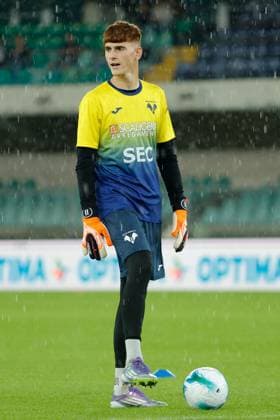 Mirko Castagnini of Hellas Verona during the Italian Cup round of 16 match between Hellas Verona FC and Venezia FC at the Marcantonio Bentegodi Stadium on 24 September 2025 in Verona, Italy. during Hellas Verona FC vs Venezia FC, Italian football Coppa Italia match in Verona, Italy, September 24 2025  Copyright: xEmanuelexPennacchio IPAxSportx xipa-agency.netx xx IPA_65689016 IPA_Agency_IPA65689016