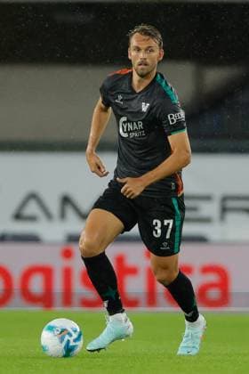 Emil Bohinen of Venezia FC during the Italian Cup round of 16 match between Hellas Verona FC and Venezia FC at the Marcantonio Bentegodi Stadium on 24 September 2025 in Verona, Italy. during Hellas Verona FC vs Venezia FC, Italian football Coppa Italia match in Verona, Italy, September 24 2025  Copyright: xEmanuelexPennacchio IPAxSportx xipa-agency.netx xx IPA_65689037 IPA_Agency_IPA65689037