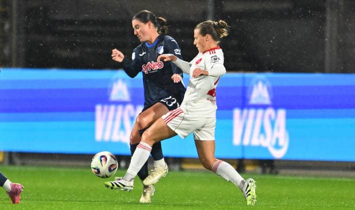 24.09.2025 - Fussball - Saison 2025 2026 - 1. Google Pixel Frauen Bundesliga - 04. Spieltag: TSG Hoffenheim - 1. FC Nürnberg FCN ( Club Clubfrauen ) - Sportfoto Zink - xwoxzix - Chiara Marie Hahn (23, TSG Hoffenheim ) Nastassja Lein (24, 1. FC Nürnberg FCN )