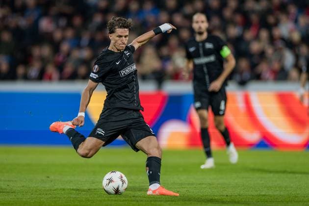 SOCCER - UEFA EL, Midtjylland vs Sturm HERNING,DENMARK,24.SEP.25 - SOCCER - UEFA Europa League, FC Midtjylland vs SK Sturm Graz. Image shows Tim Oermann (Sturm).  GEPAxpictures xMatthiasxTrinkl