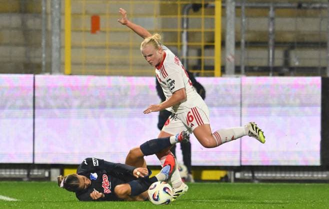 24.09.2025 - Fussball - Saison 2025 2026 - 1. Google Pixel Frauen Bundesliga - 04. Spieltag: TSG Hoffenheim - 1. FC Nürnberg FCN ( Club Clubfrauen ) - Sportfoto Zink - xwoxzix - Selina Cerci (29, TSG Hoffenheim ) Aleigh Gambone (16, 1. FC Nürnberg FCN )