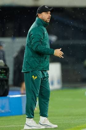 Paolo Zanetti head coach of Hellas Verona during the Italian Cup round of 16 match between Hellas Verona FC and Venezia FC at the Marcantonio Bentegodi Stadium on 24 September 2025 in Verona, Italy. during Hellas Verona FC vs Venezia FC, Italian football Coppa Italia match in Verona, Italy, September 24 2025  Copyright: xEmanuelexPennacchio IPAxSportx xipa-agency.netx xx IPA_65689029 IPA_Agency_IPA65689029