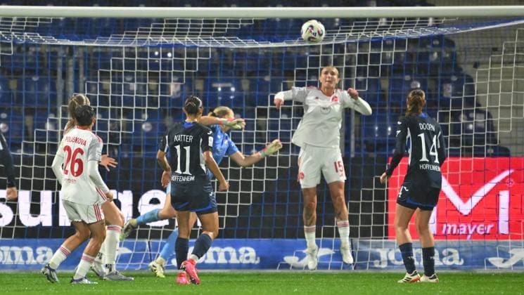 24.09.2025 - Fussball - Saison 2025 2026 - 1. Google Pixel Frauen Bundesliga - 04. Spieltag: TSG Hoffenheim - 1. FC Nürnberg FCN ( Club Clubfrauen ) - Sportfoto Zink - xwoxzix - Oliwia Wos (15, 1. FC Nürnberg FCN ) klärt auf Torlinie