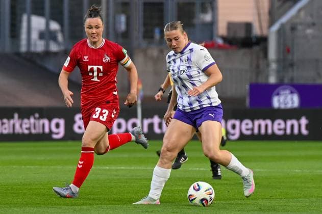 Ramona Maier Google Pixel Frauen Bundesliga SGS Essen 1. FC Köln 24.09.2025 Ramona Maier (SGS Essen) google Pixel Frauen Bundesliga, 04. Spieltag, SGS Essen gegen 1. FC Köln am 24. September 2025 im Stadion an der Hafenstraße, Essen.