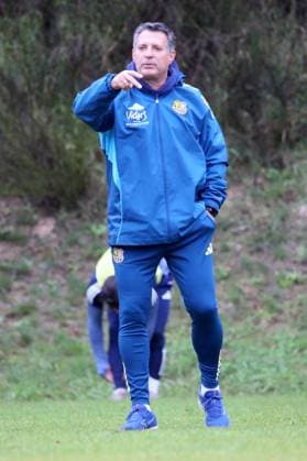24.09.2025, xmohx, Fussball 3.Liga, 1.FC Saarbrücken - Training v.l. Trainer Alois Schwartz (1.FC Saarbruecken) (DFL DFB REGULATIONS PROHIBIT ANY USE OF PHOTOGRAPHS as IMAGE SEQUENCES and or QUASI-VIDEO) Saarbrücken