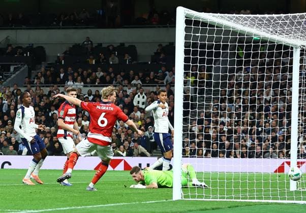 Jay McGrath of Doncaster Rovers scores an own goal Tottenham Hotspur v Doncaster Rovers, EFL Carabao Cup, Third Round, Football, Tottenham Hotspur Stadium, London, UK - 24 Sep 2025London Tottenham Hotspur Stadium United Kingdom EDITORIAL USE ONLY No use with unauthorised audio, video, data, fixture lists, club league logos or live services. Online in-match use limited to 120 images, no video emulation. No use in betting, games or single club league player publications.  Copyright: xMichaelxZemanek Shutterstockx 15498598l