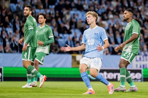 250924 Hugo Bolin of Malmö FF looks dejected during the UEFA Europa League football match between Malmö FF and Ludogorets on September 24, 2025 in Malmö. Photo: Petter Arvidson BILDBYRAN kod PA PA1085 fotboll football soccer fotball uefa europa league europa league malmö ff ludogorets bbeng bbauto depp Copyright: PETTERxARVIDSON BB250924PA109