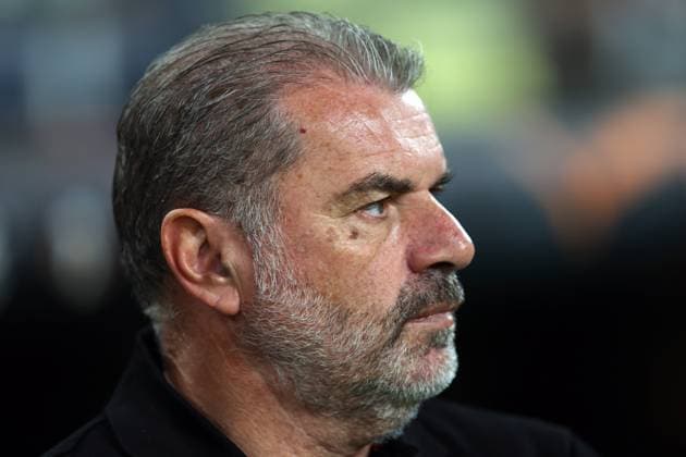 Nottingham Forest manager, Ange Postecoglou looks on Real Betis v Nottingham Forest, UEFA Europa League, Football, Villamarin Stadium, Seville, Spain - 24 Sep 2025Seville Villamarin Stadium Spain EDITORIAL USE ONLY No use with unauthorised audio, video, data, fixture lists, club league logos or live services. Online in-match use limited to 120 images, no video emulation. No use in betting, games or single club league player publications. Copyright: xAntonioxPozo Shutterstockx 15498594e