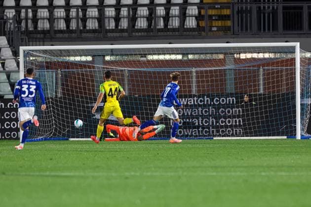 Jesus Rodriguez (Como 1907) goal during Como 1907 vs US Sassuolo, Italian football Coppa Italia match in Como, Italy, September 24 2025  Copyright: xMattiaxMartegani IPAxSportx xipa-agency.netx xx IPA_65692623 IPA_Agency_IPA65692623