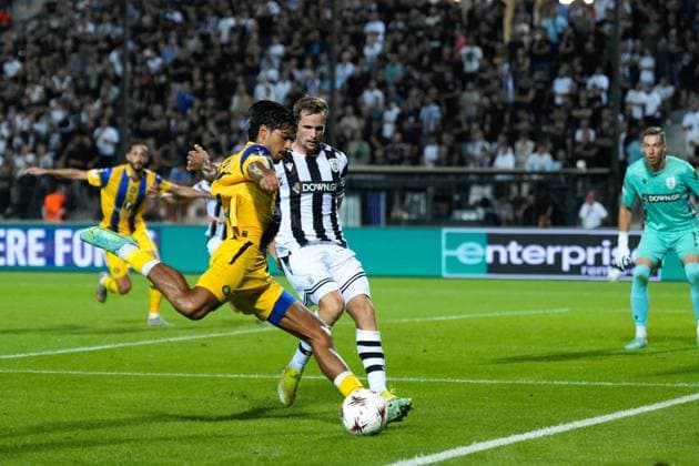 PAOK v Maccabi Tel Aviv - UEFA Europa League THESSALONIKI, GREECE - SEPTEMBER 24: Maccabi’s forward Dor Peretz in action during the UEFA Europa League first week football match between PAOK and Maccabi Tel Aviv at Toumba Stadium in Thessaloniki, Greece on September 24, 2025. Konstantinos Tsakalidis Anadolu Thessaloniki Greece. Editorial use only. Please get in touch for any other usage.  Copyright: x2025xAnadoluxKonstantinosxTsakalidisx